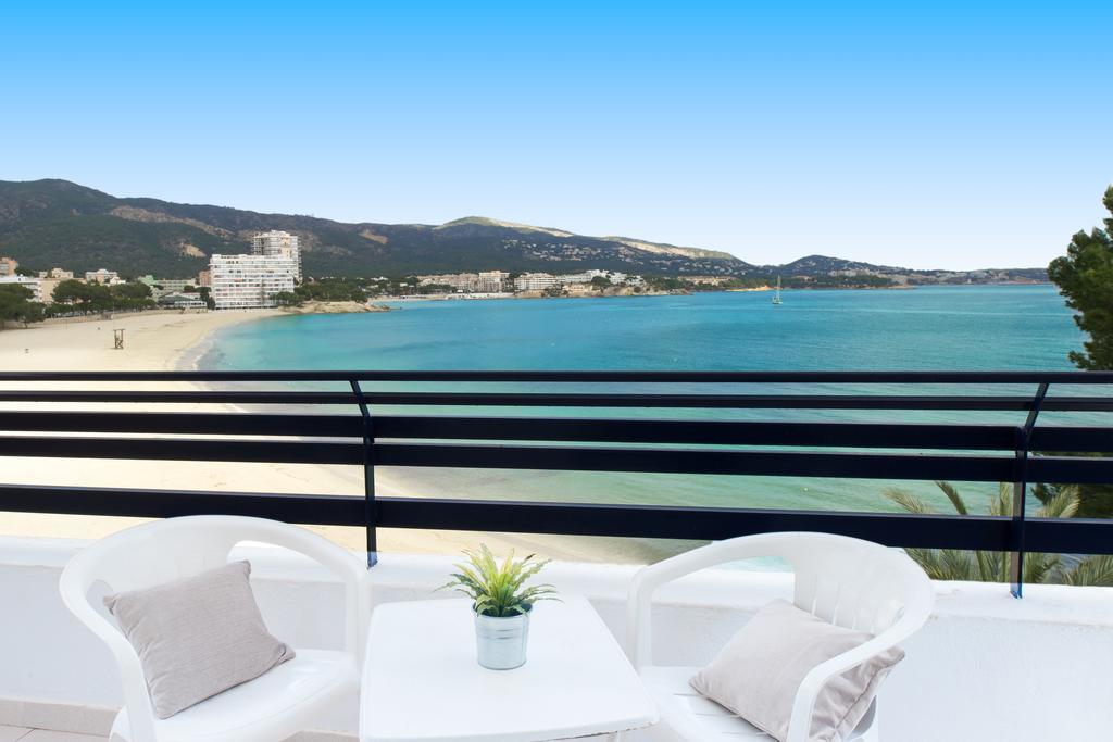 Apartamentos Calablanca Palmanova Oda fotoğraf