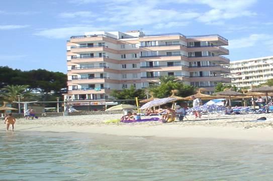 Apartamentos Calablanca Palmanova Oda fotoğraf