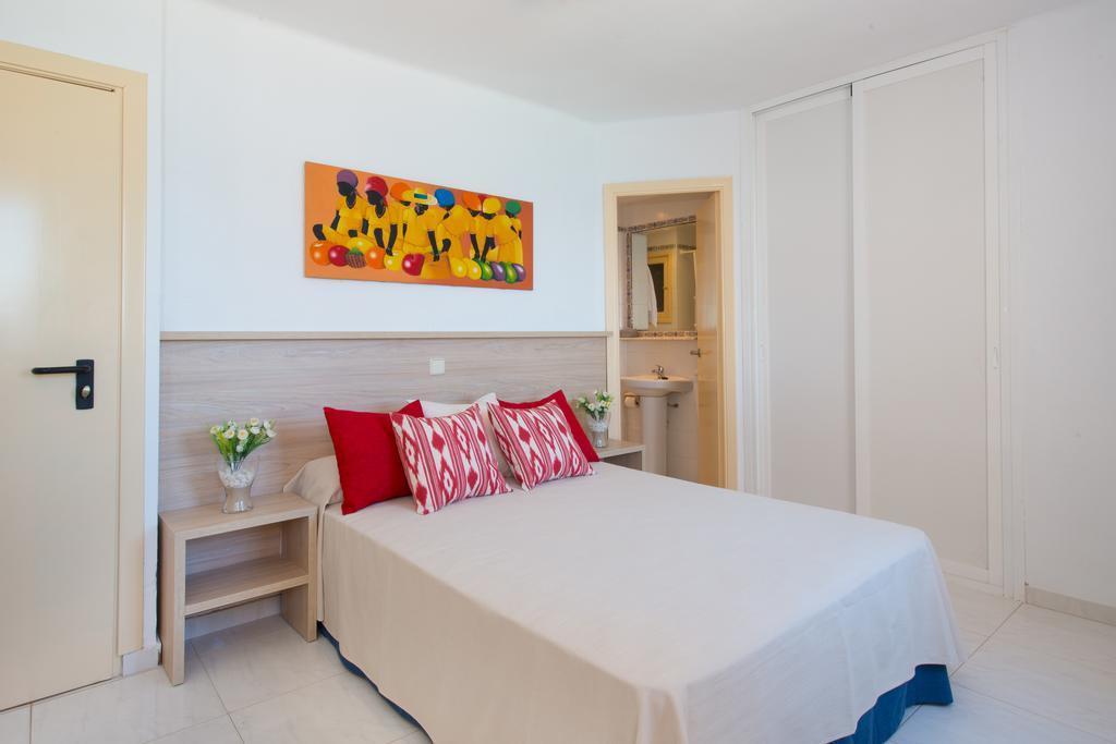 Apartamentos Calablanca Palmanova Dış mekan fotoğraf
