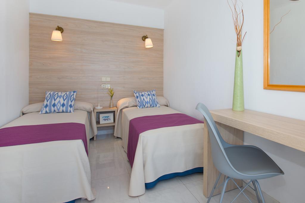 Apartamentos Calablanca Palmanova Dış mekan fotoğraf