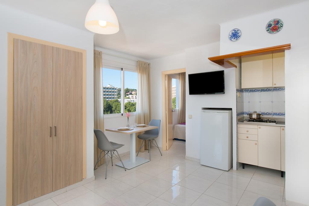 Apartamentos Calablanca Palmanova Dış mekan fotoğraf